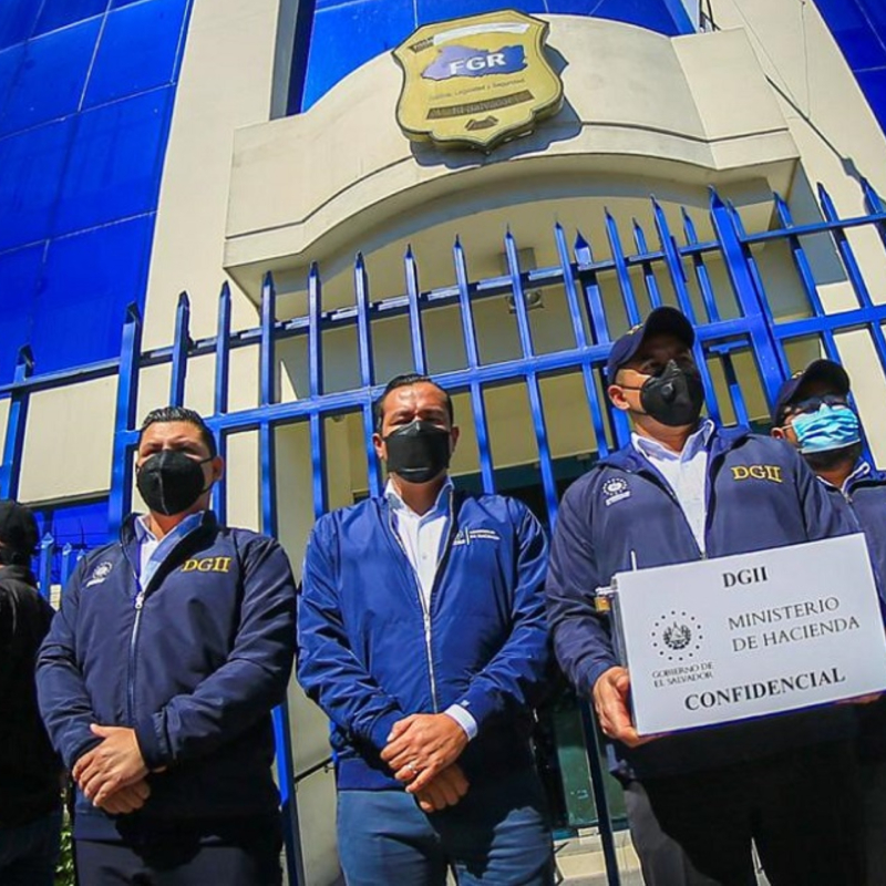 fotografia ministro Zelaya