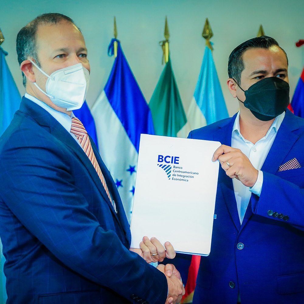 Gobierno firma convenio de cooperación financiera no reembolsable con el BCIE